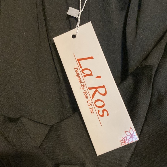 Black Sequined Sparkle Shorts - Picture 5 of 6